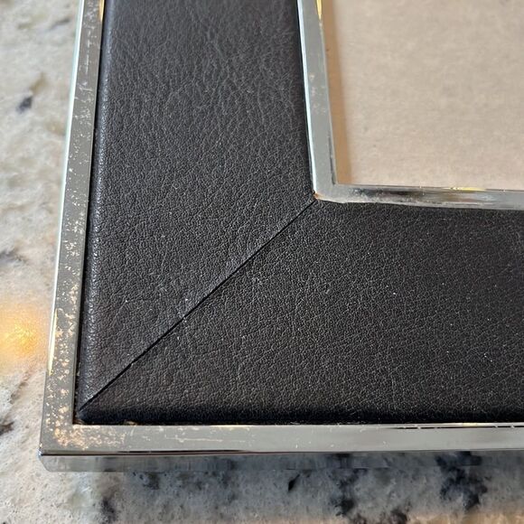 Harley Davidson picture frame with metal logo - Picture 4 of 5